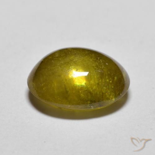 Sphène Brun doré profond naturelle ovale, 2.59 ct, Translucide