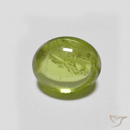 Sphène vert naturelle coupe ovale, 1,59 ct, translucide