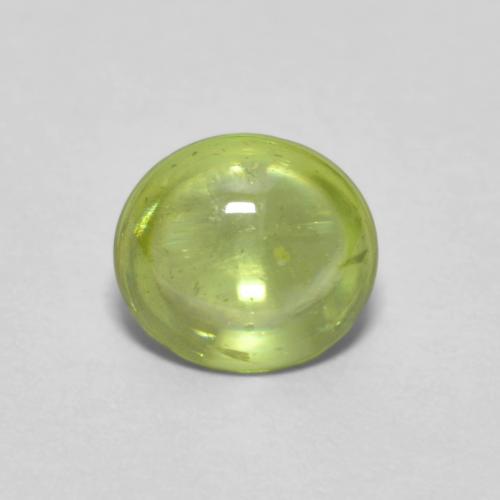 Sphène vert naturelle coupe ovale, 0,66 ct, transparent