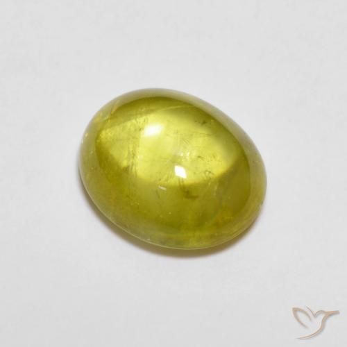 2.21ct Naturel Pineapple yellow Sphène, ovale, Transparent