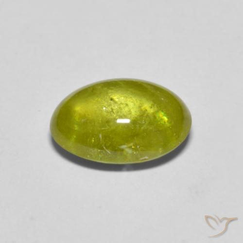 Sphène Vert chaud et terreux naturelle ovale, 2.06 ct, Transparent