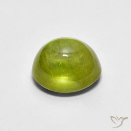 Sphène Olive verte naturelle ovale, 2.14 ct, Transparent