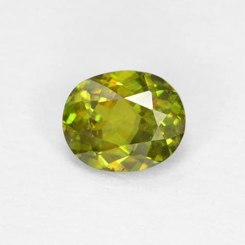 Sphène vert naturelle coupe ovale, 0,46 ct, VS