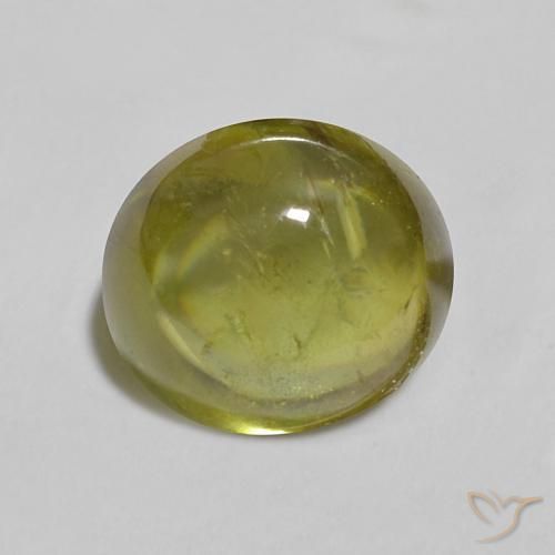 Sphène Vert forêt chaud naturelle ovale, 1.69 ct, Transparent