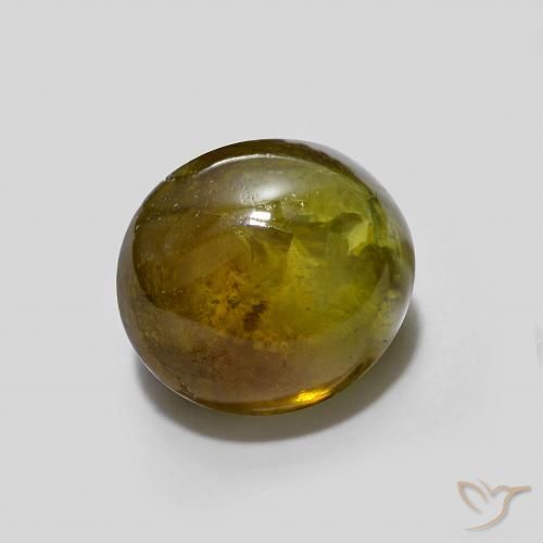 Sphène Vert chaud naturelle ovale, 2.57 ct, Translucide