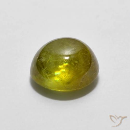 Sphène Jaune verdâtre naturelle ovale, 1.86 ct, Transparent