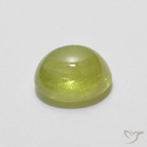 Sphène Olive verte naturelle ovale, 1.66 ct, Translucide