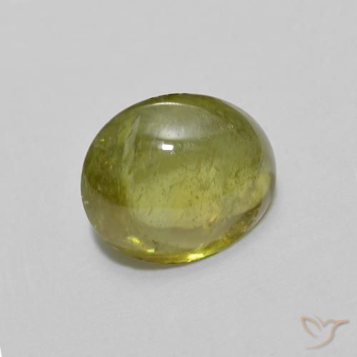 Sphène Vert forêt chaud naturelle ovale, 1.35 ct, Transparent