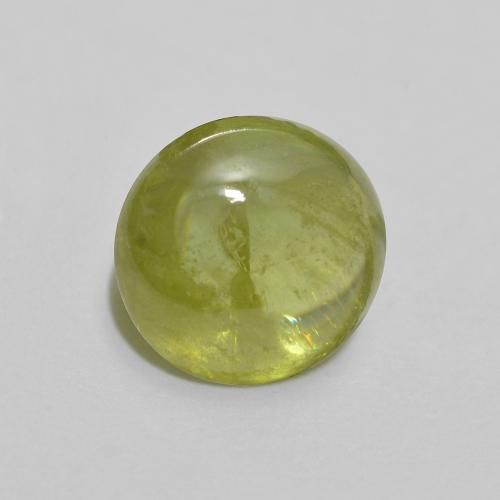 Sphène Vert forêt léger naturelle Coupe ovale, 1.72 ct, Transparent