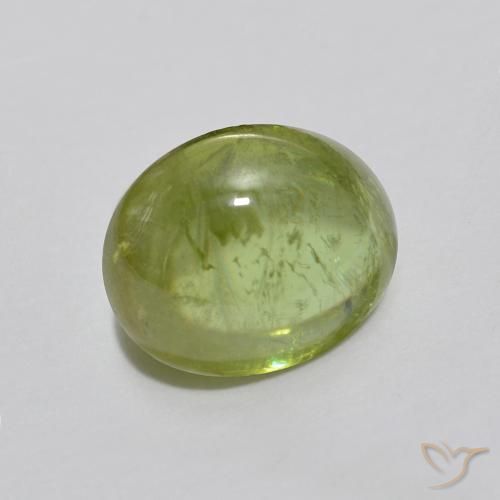 Sphène Vert moyen naturelle ovale, 1.93 ct, Transparent