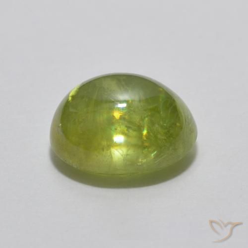 Sphène Vert moyen naturelle ovale, 1.93 ct, Transparent