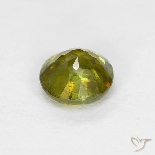 Sphène Vert forêt chaud naturelle Tour, 0.40 ct, VS