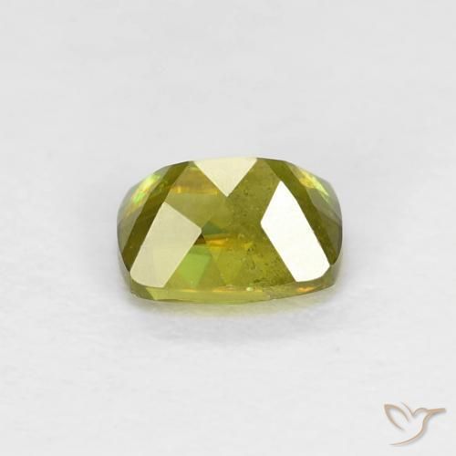 Sphène Vert forêt chaud naturelle Coussin, 0.54 ct, VS