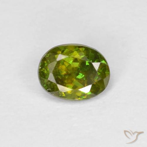 0.35ct Naturel Medium Dark-Green Sphène, ovale, VS