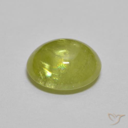 Sphène Medium Light Green naturelle ovale, 2.10 ct, Transparent