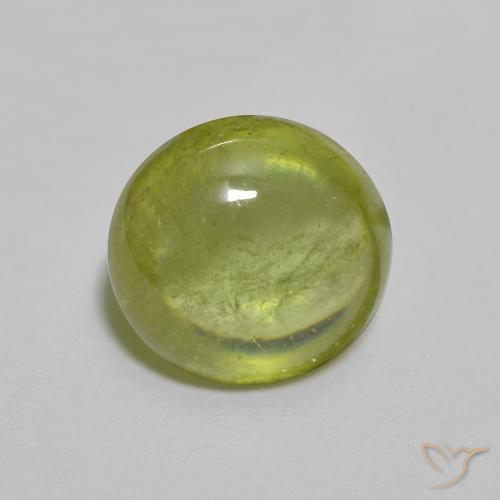 Sphène Olive verte naturelle ovale, 1.60 ct, Transparent