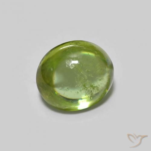 Sphène Vert moyen naturelle ovale, 1.12 ct, Transparent