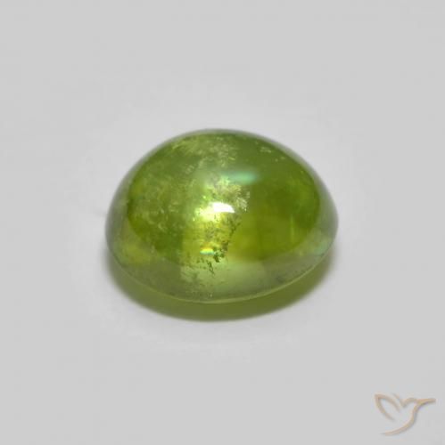Sphène Vert moyen naturelle ovale, 1.12 ct, Transparent