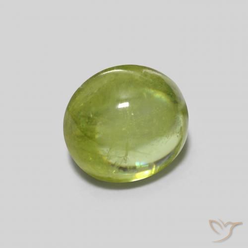 Sphène Vert clair naturelle ovale, 0.90 ct, Transparent