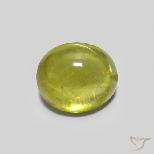 Sphène Vert forêt chaud naturelle ovale, 1.07 ct, Transparent