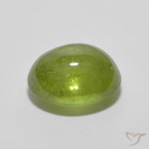 Sphène Vert vif et léger naturelle ovale, 1.51 ct, Transparent