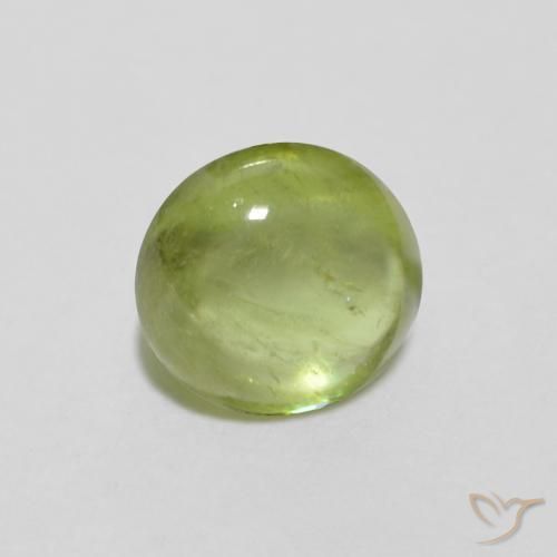 Sphène Vert moyen naturelle ovale, 0.95 ct, Transparent