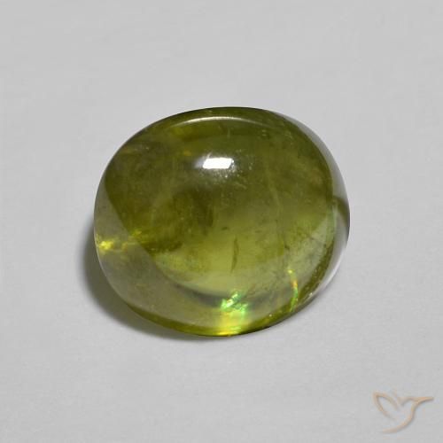 Sphène Vert moyen naturelle ovale, 2.17 ct, Transparent