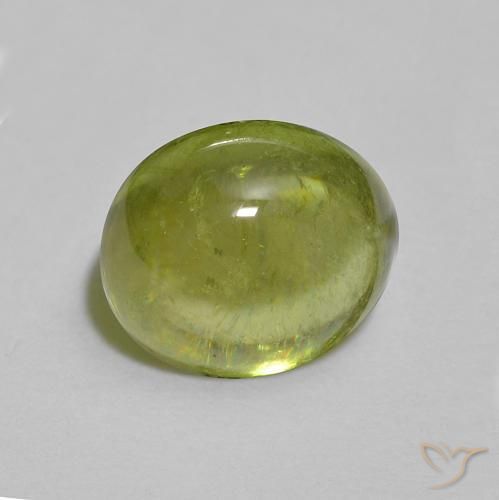 Sphène Vert clair naturelle ovale, 1.56 ct, Transparent