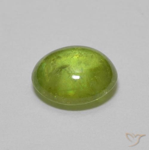 Sphène Olive verte naturelle ovale, 1.26 ct, Transparent