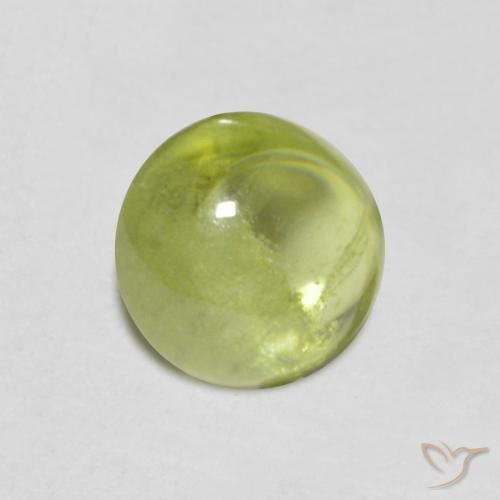 Sphène Olive verte naturelle ovale, 1.29 ct, Transparent