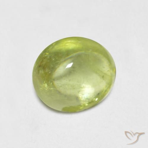 Sphène Jaune clair naturelle ovale, 0.85 ct, Transparent