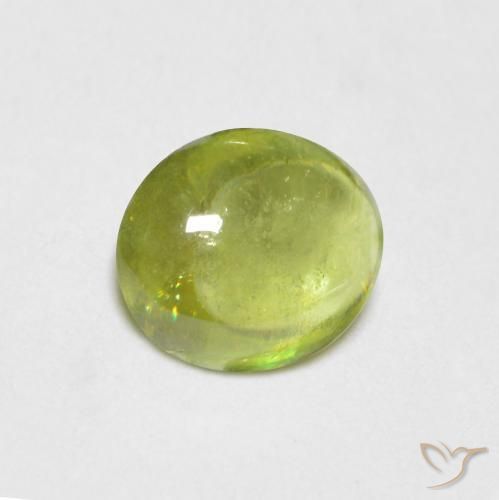 Sphène Jaune citron naturelle ovale, 0.91 ct, Transparent