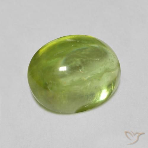 Sphène Vert clair naturelle ovale, 1.47 ct, Transparent