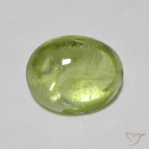 1.30ct Naturel Vert vif et léger Sphène, ovale, Transparent