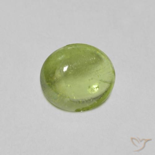 Sphène Vert vif et léger naturelle ovale, 1.08 ct, Transparent