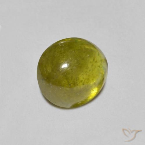 Sphène Vert chaud naturelle ovale, 1.54 ct, Translucide