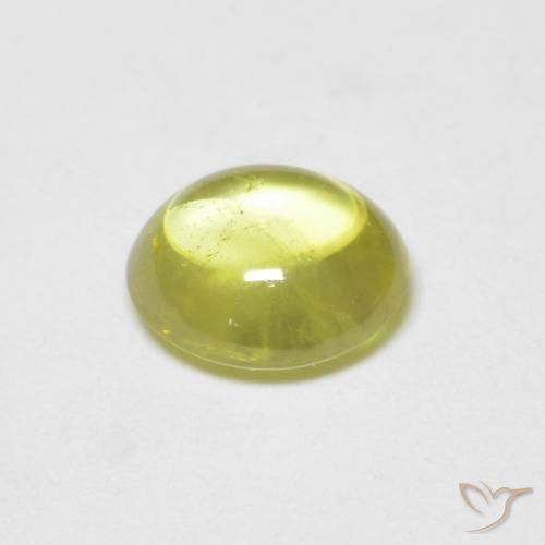 Sphène Vert citron naturelle ovale, 0.75 ct, Transparent