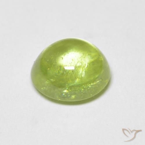 Sphène Vert clair naturelle ovale, 1.58 ct, Transparent