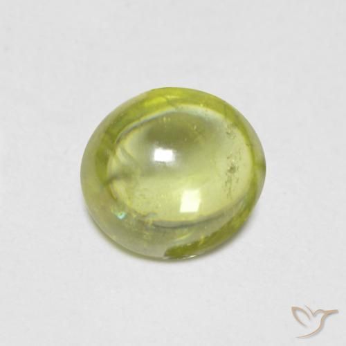 Sphène Vert jaunâtre naturelle ovale, 0.97 ct, Transparent