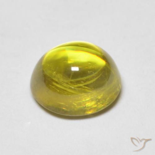 Sphène Vert moyen naturelle ovale, 1.78 ct, Transparent