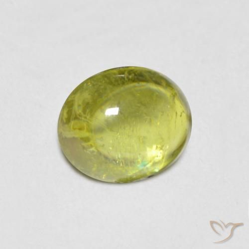 Sphène Vert chaud et terreux naturelle ovale, 0.98 ct, Transparent