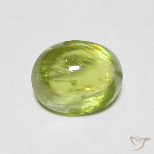 Sphène Vert moyen naturelle ovale, 1.27 ct, Transparent