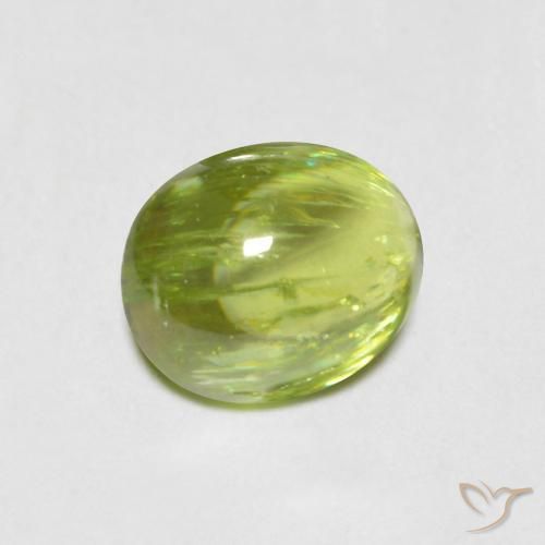 Sphène Vert moyen naturelle ovale, 1.27 ct, Transparent