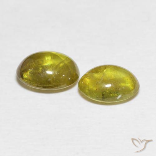 Shop natural 2.31ct Jaune automnal Sphène gems, ovale, from Sri Lanka at GemSelect. In stock, global shipping!