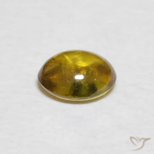 Sphène Jaune terreux naturelle ovale, 0.39 ct, Transparent