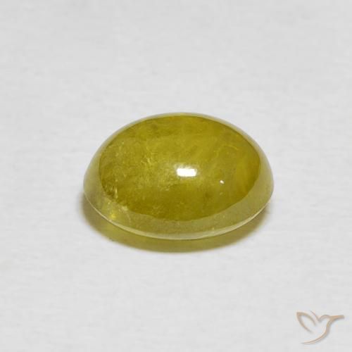 Sphène Pineapple yellow naturelle ovale, 2.51 ct, Transparent