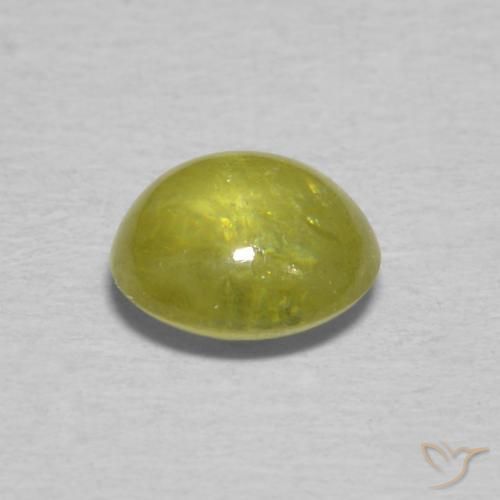 Sphène Vert jaune naturelle ovale, 1.10 ct, Transparent