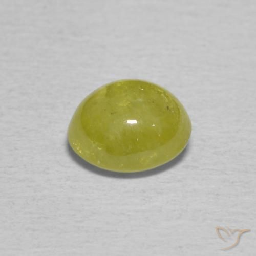 Sphène Jaune moyen naturelle ovale, 0.85 ct, Transparent