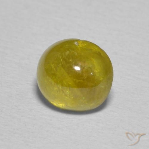 Sphène Pineapple yellow naturelle ovale, 1.34 ct, Transparent