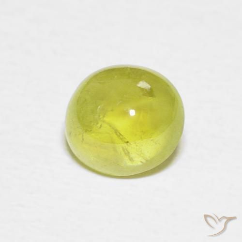 Sphène Vert jaunâtre naturelle ovale, 1.53 ct, Transparent